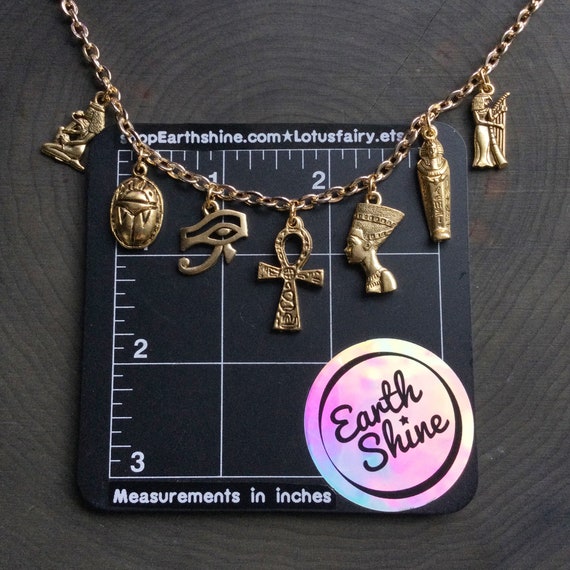 Collier Pendentif Nefertiti Avec Croix Ankh, Roi Tut, œil D'Horus - Métal Doré Avec Zirconium - 24,30 Cm - Neuf Emballé