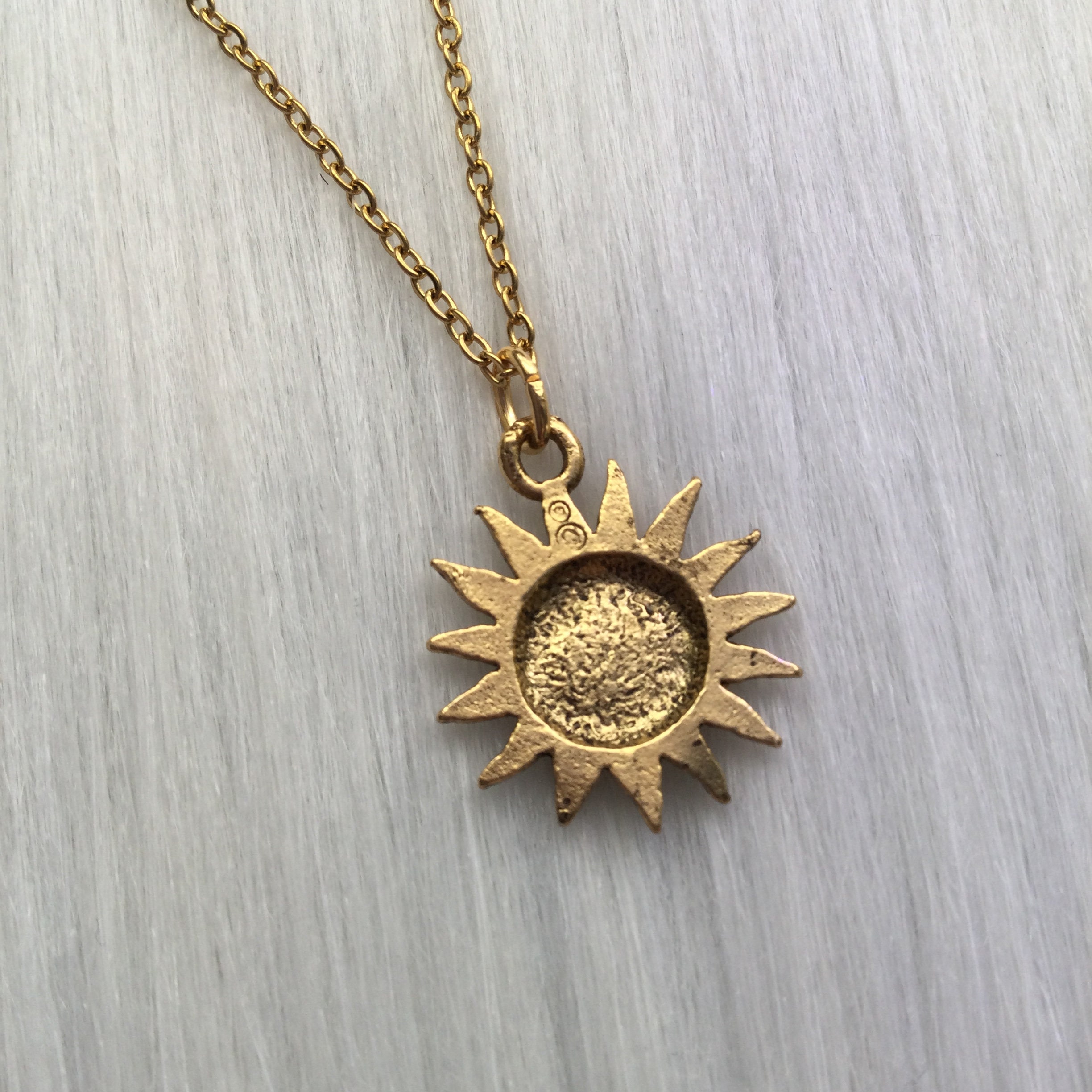 Gold Sun Charms Jewelry Set, 1 Cm Pewter Sun Charms, 17 Inch Gold