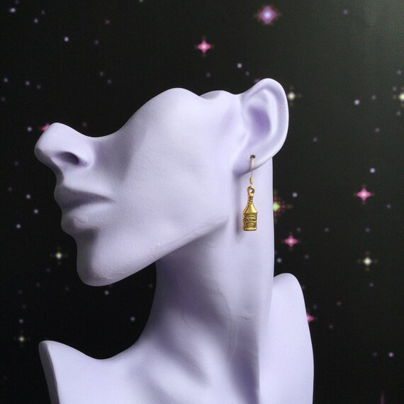 CHOORO Ketchup & Mustard Earrings - Food Themed BBQ Jewelry For Hot Dog Lovers & Party Accessories