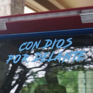 Autosticker Con Dios Por Delante – christelijke vinylsticker voor autoruit, achterruit en bumper | Vinylsticker Spaans geloofsgebed