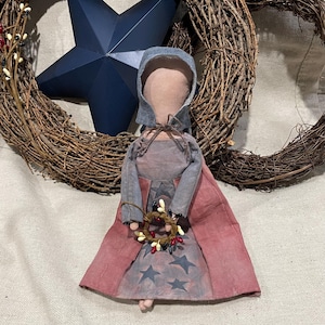 Primitive Doll-Patriotic Hand-made Prim Doll-Light Grunge-Americana Folk Art Prairie Doll-Colonial Dolls-Primitive Decor