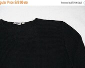 Moving Sale Super Cozy 90 39 s V-neck Black Waffle Knit- Size M L