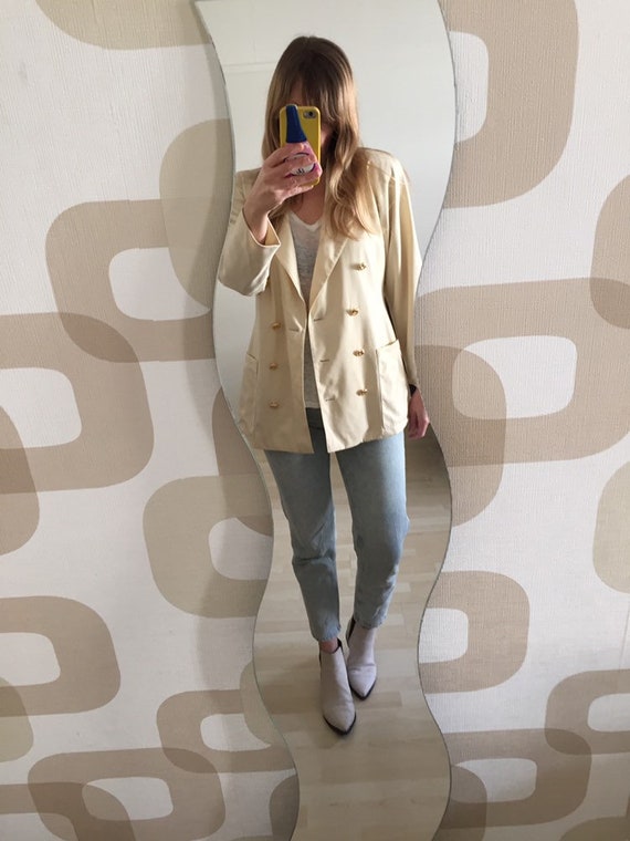 pale yellow blazer