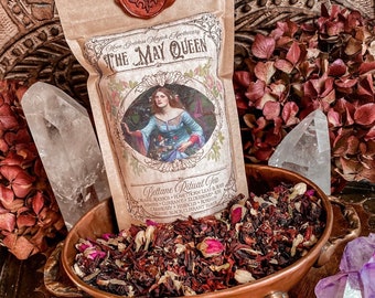 Tisane Beltane reine de mai + offrande folklorique sidhe ~ infuse 12 tasses de thé individuelles ~ tisane bio + fruits ~ offrande fae ~ Beltane