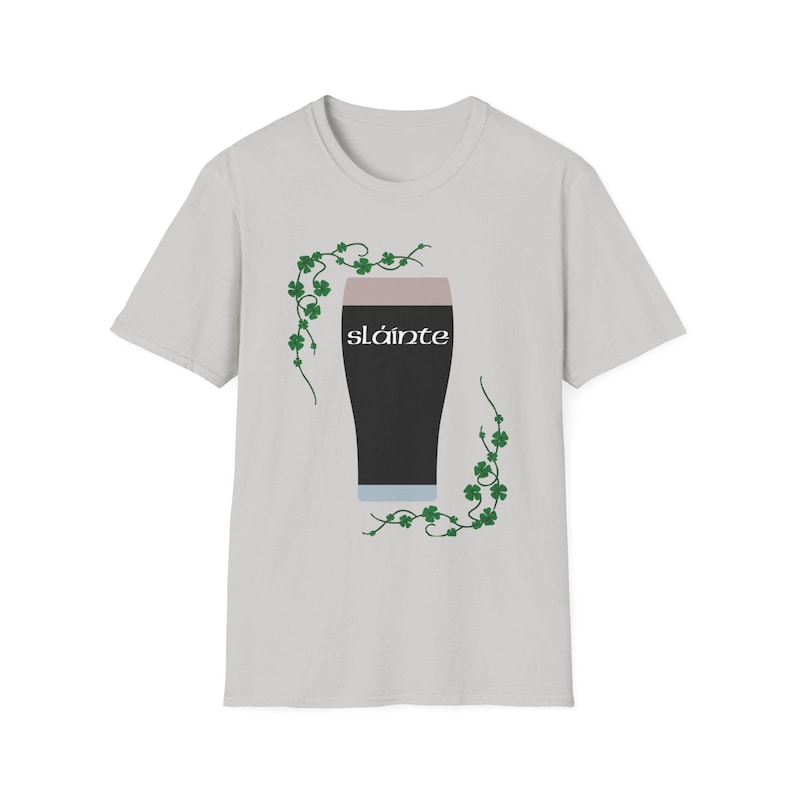 St. Patrick's Day-T-shirt met Guinness Pint en Shamrock Design - Slainte! Ice Grey