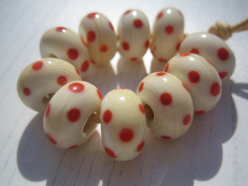 SRA Coral and Ivory Polkas Lampwork Beads UK Seller