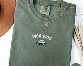 WEE WOO Embroidery, Comfort Colors, Gildan 18000 Sweatshirts