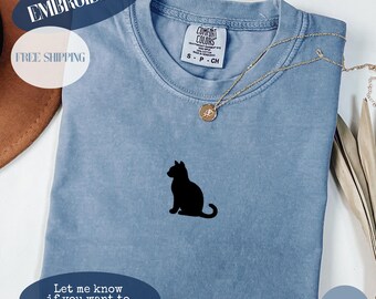 Black Cat Embroidery, Embroidered Halloween Shirt, Cute Spooky T-Shirt, Comfort Colors 1717, Cat Lover Tee, Cozy Fall Tee, Embroidered Cat
