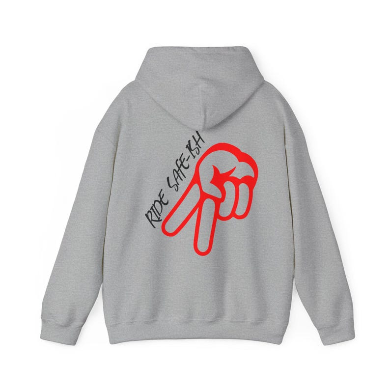 Sudadera con capucha para motociclista Ride Safe-ish: símbolo de la paz, estampado rojo intenso, mensaje de seguridad de estilo urbano, regalo unisex. imagen 5