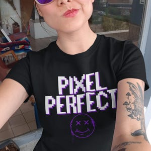 Pixel Perfect Glitch T-Shirt – Retro Gamer Aesthetic Tee, Vaporwave Pixel Art Shirt, Funny Techie Gift, 8-Bit Sad Face Graphic, Nerd Style