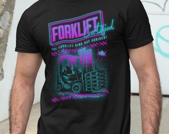 Lustiges Gabelstabler-zertifiziertes Bedienungsmann-T-Shirt, Retro-Neon-Lager-T-Shirt, Gabelstabler-zertifiziertes Geschenk, blaue Kragenarbeitskleidung, Bedienungsleben-Hemd