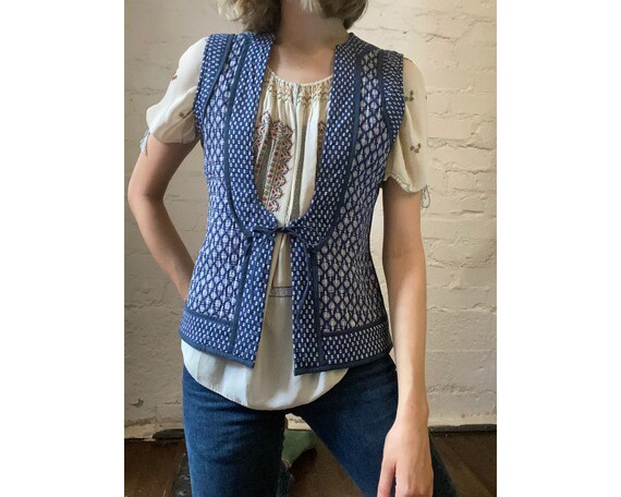 Vintage 1970s Indian Floral Block Print Quilted Ve