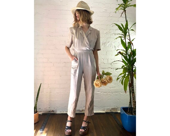 Vintage Saint Germain Paris Beige Monochromatic Fl