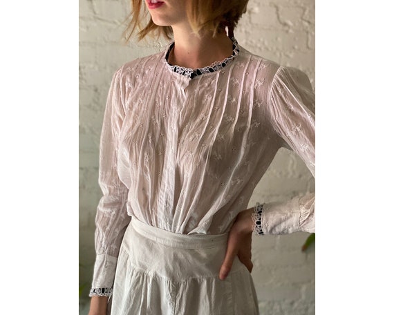 Vintage White Cotton Victorian Floral Embroidered