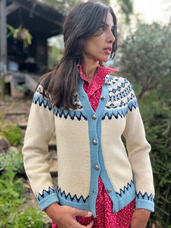 Vintage Icelandic Wool Cardigan Sweater With Silver Stamped Buttons - Etsy  Canada