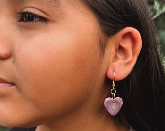 Wampum Shell Earrings (Heart Shaped) | Native American Made | Size 20 mm |