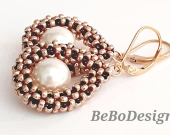 Pendientes de cuentas de semillas tejidas a mano: perla de Swarovski, cierre de palanca chapado en oro