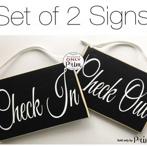 8x6 Check In Check Out Zestaw 2 niestandardowych drewnianych znaków | Hotel Motel Bed and Breakfast airbnb Sign In Out Room Concierge Door Wall Plaque