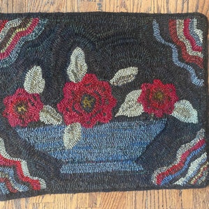 Hooked Rug Primitive Style Roses in Bowl classic
