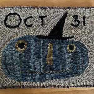 October 31 Halloween Pumpkin handmade primitive folk art style hooked rug