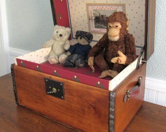 Antique doll/teddy bear size trunk, petite vintage wooden regalia steamer chest, great for dolls, restored with tray Key C1880 ships free