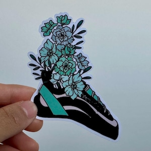 Chausson d'escalade avec fleurs bleu sarcelle épanouies, autocollant en vinyle résistant à l'eau, laminé brillant, découpé