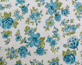 VINTAGE Lightweight Teal Blue White Rose Floral Cotton Fabric 7/8 yard