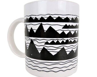 Vintage 80s Black White Monochromatic Mountains Ceramic Coffee Mug