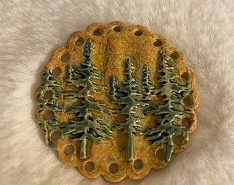 Stoneware Stunning Pine  Tree  Pine Needle Base 2'' #103......I pick