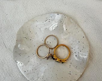 wavy handmade ceramic ring & trinket dish