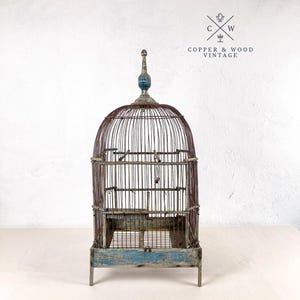 Antiker Vogelkäfig aus dem späten 19. Jahrhundert mit Reste der blauen Originalfarbe, Vintage Vogelkäfig, Shabby Vogelkäfig