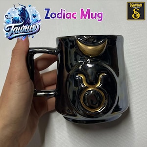 Taza hecha a mano con pintura dorada de 24 quilates del zodiaco Tauro / Regalo astrológico de lujo para ella o para él / Elegante taza de café o té con el signo zodiacal Tauro