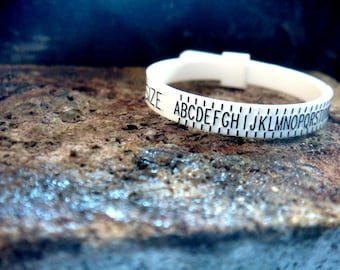measure finger ring sizer, ring gauge, belt ring sizer, reusable ring sizer, finger ring multisizer...... UK