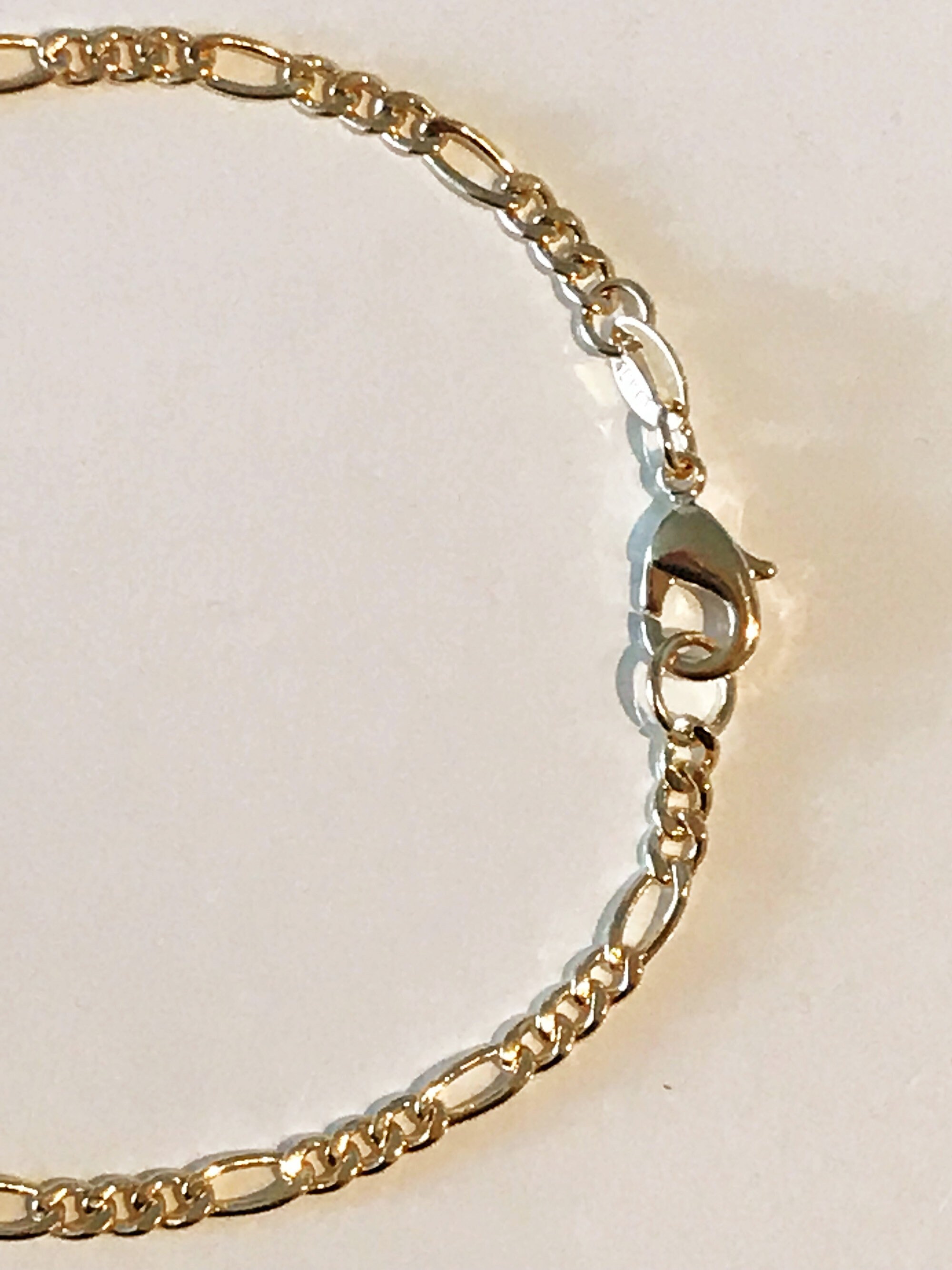 Classic 18k White Gold Filled Women's multi-layer Lovely Flower Charm Bracelet Classic 18k White Gold Filled Women's multi-layer Lovely Flower Charm Bracelet