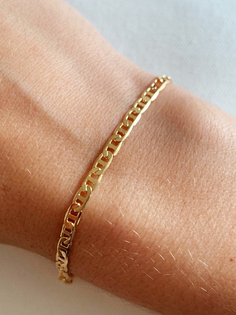 Dainty Chain Bracelet Gift for Her Gold Chain Bracelet Gold Filled Mariner Link Bracelet Gold Layering Bracelet Gold Bracelet Bracelet