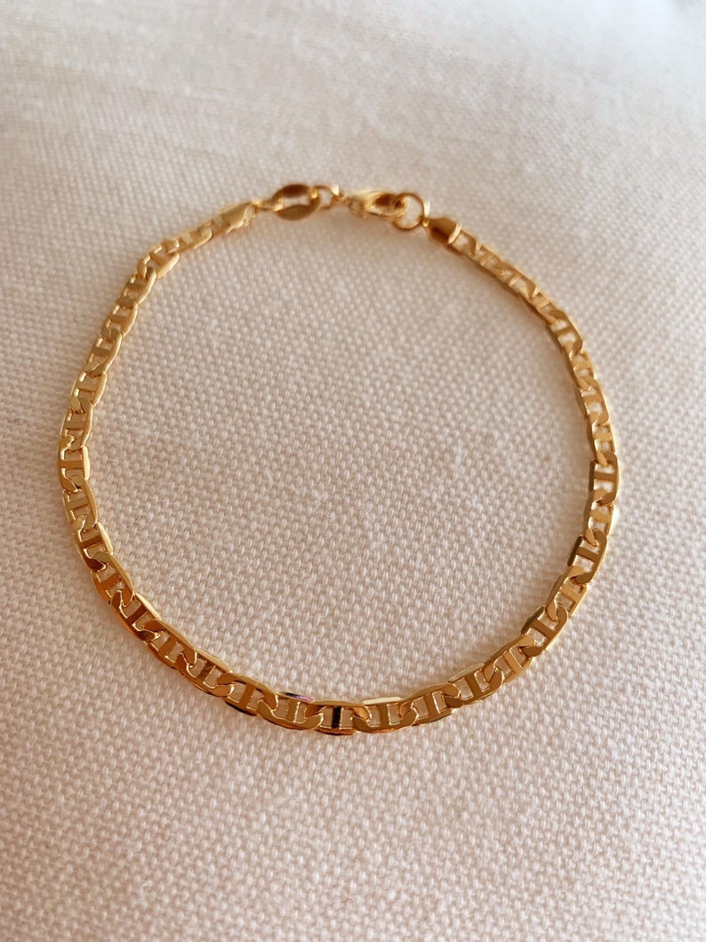Dainty Chain Bracelet Gift for Her Gold Chain Bracelet Gold Filled Mariner Link Bracelet Gold Layering Bracelet Gold Bracelet Bracelet