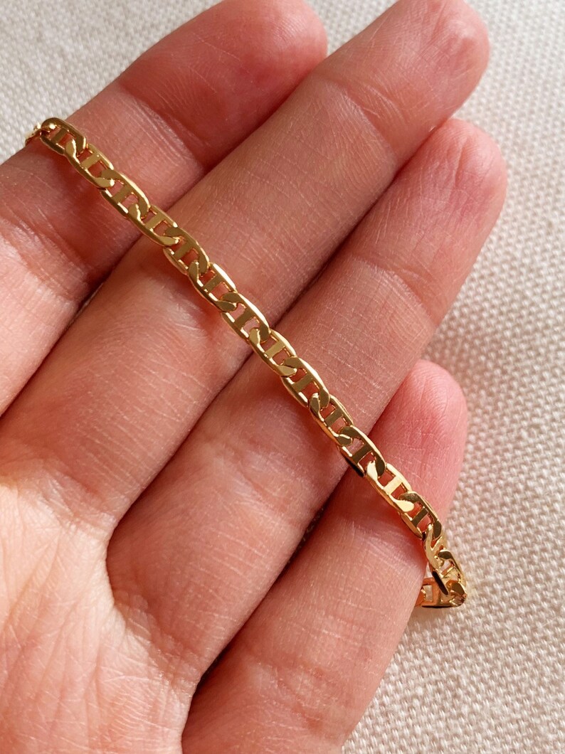 Dainty Chain Bracelet Gift for Her Gold Chain Bracelet Gold Filled Mariner Link Bracelet Gold Layering Bracelet Gold Bracelet Bracelet