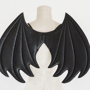 Black Dragon Wings, costume wings, demon wings, dress up wings, Halloween Costume, succubus,  cosplay dragon wings, Toothless