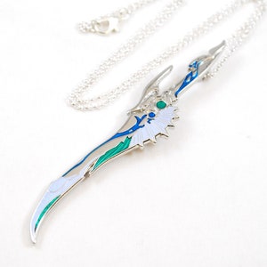 FFXIV Metal Hydaelyn&#39;s Divine Light as a Necklace or Keychain