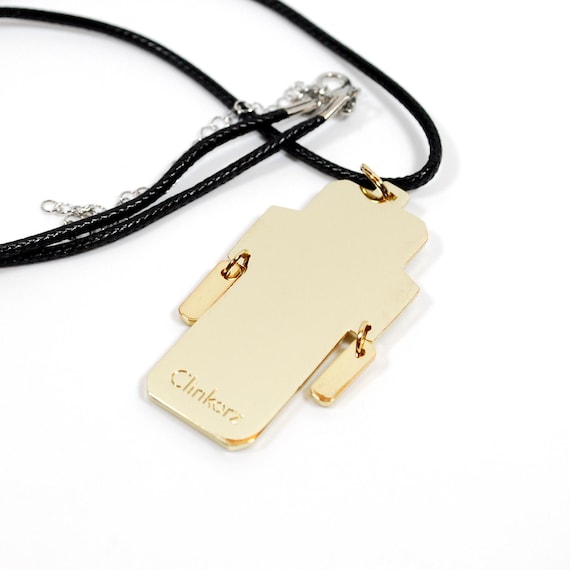 XC:DE Alvis Ontos Core as Metal Necklace Keychain or Choker