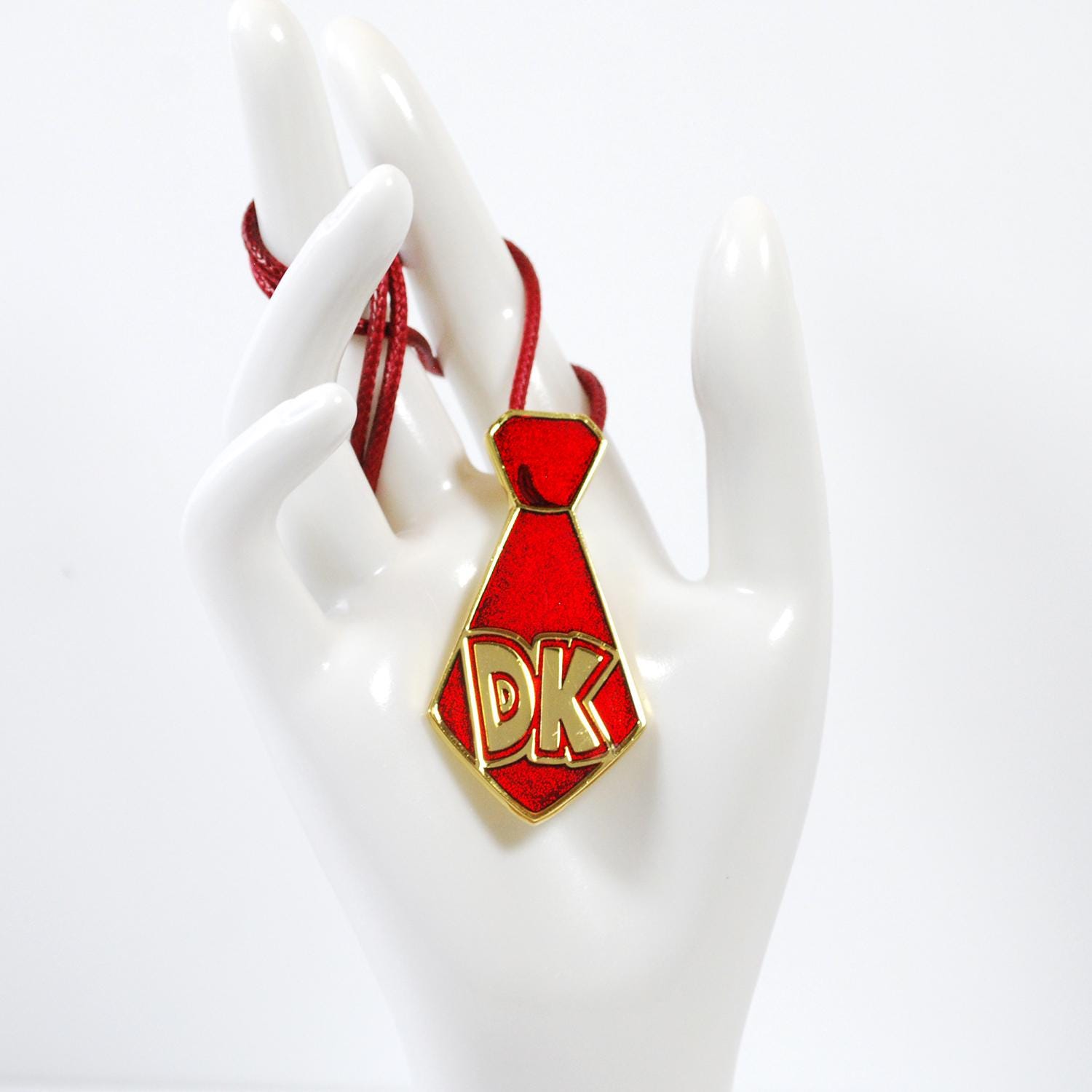 Metal Donkey Kong Tie Necklace Keychain or Pin - Etsy