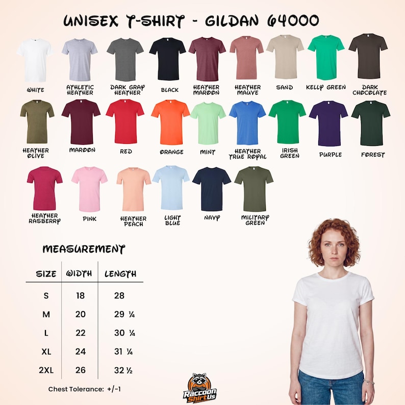 Op de afbeelding: Een Gildan 64000 unisex t-shirt kleurenkaart met drie&euml;ntwintig effen kleuropties, waaronder wit, heather en diverse tinten rood, blauw, groen en bruin. Een maattabel toont de breedtes en lengtes in inches voor de maten S tot 2XL.