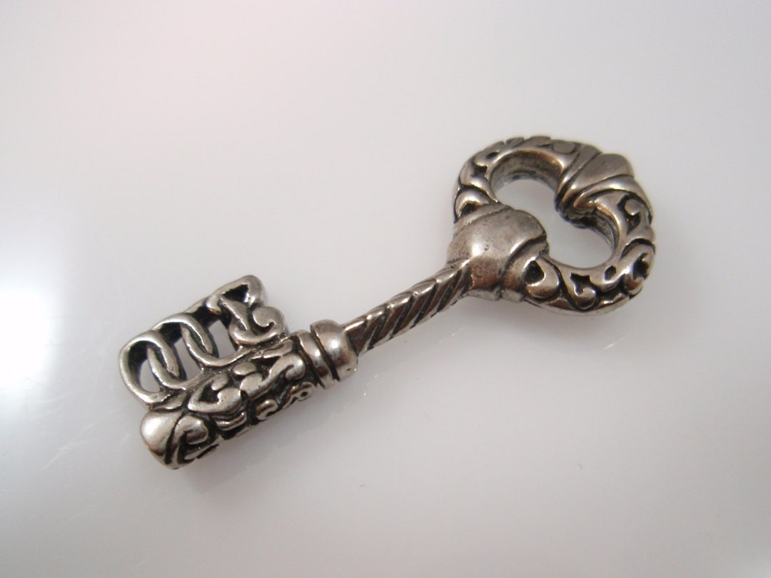 ブレスレット LESS IS MORE silver antique key necklace 893181466-