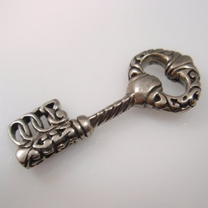 vintage  key Pendant sterling silver  925