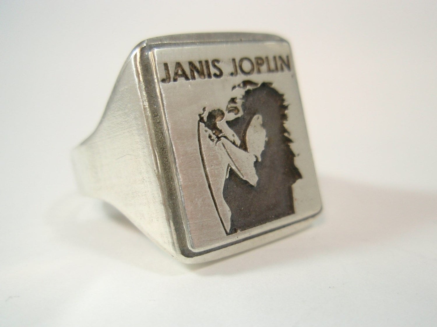 ズニ族AndreLonjosee作 Woodstock Silver Ring Peanuts Snoopy Woodstock Silver Ring HAHAHA SV925 Original Box