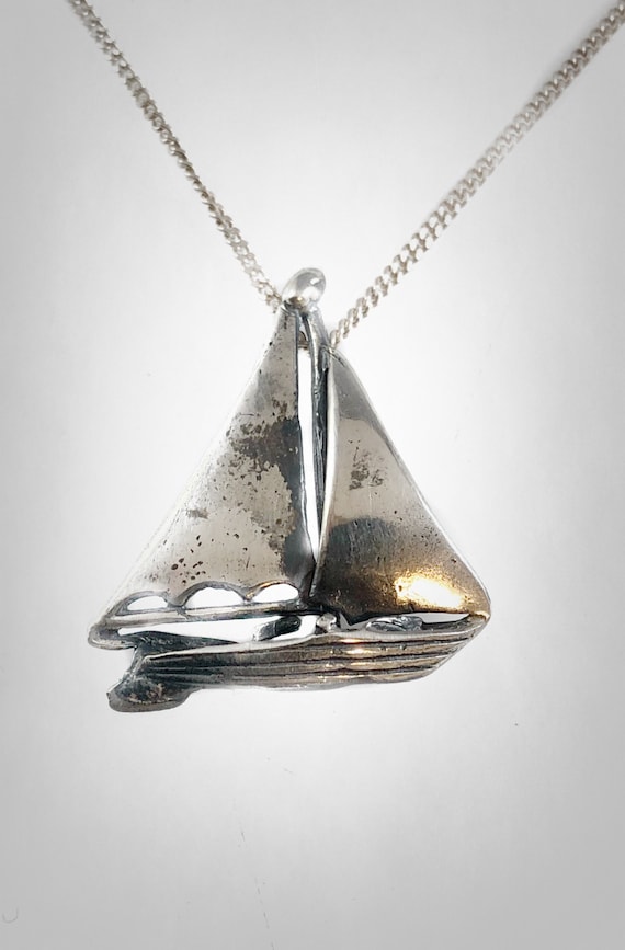 Ciondolo Barca A Vela In Argento 925: Gioiello Miniatura 1,7cm Per Collana Uomo E Donna