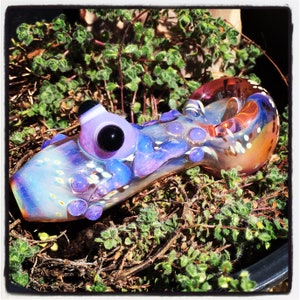 Glass Pipe || Pink Slyme Frog Pipe || Hand Blown Glass Critter Pipe || Sunshine Glass