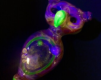 Blacklight Space Owl Glass Pipe Single Bowl