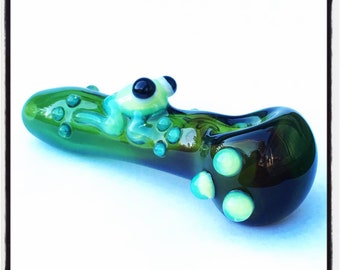 Slyme Frog Critter Hand Blown Glass Pipe