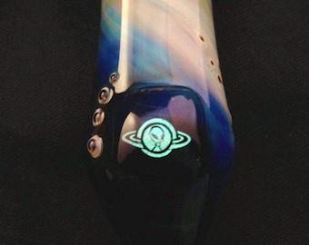 Dichro Alien Image Double Bowl Hand Blown Glass Pipe